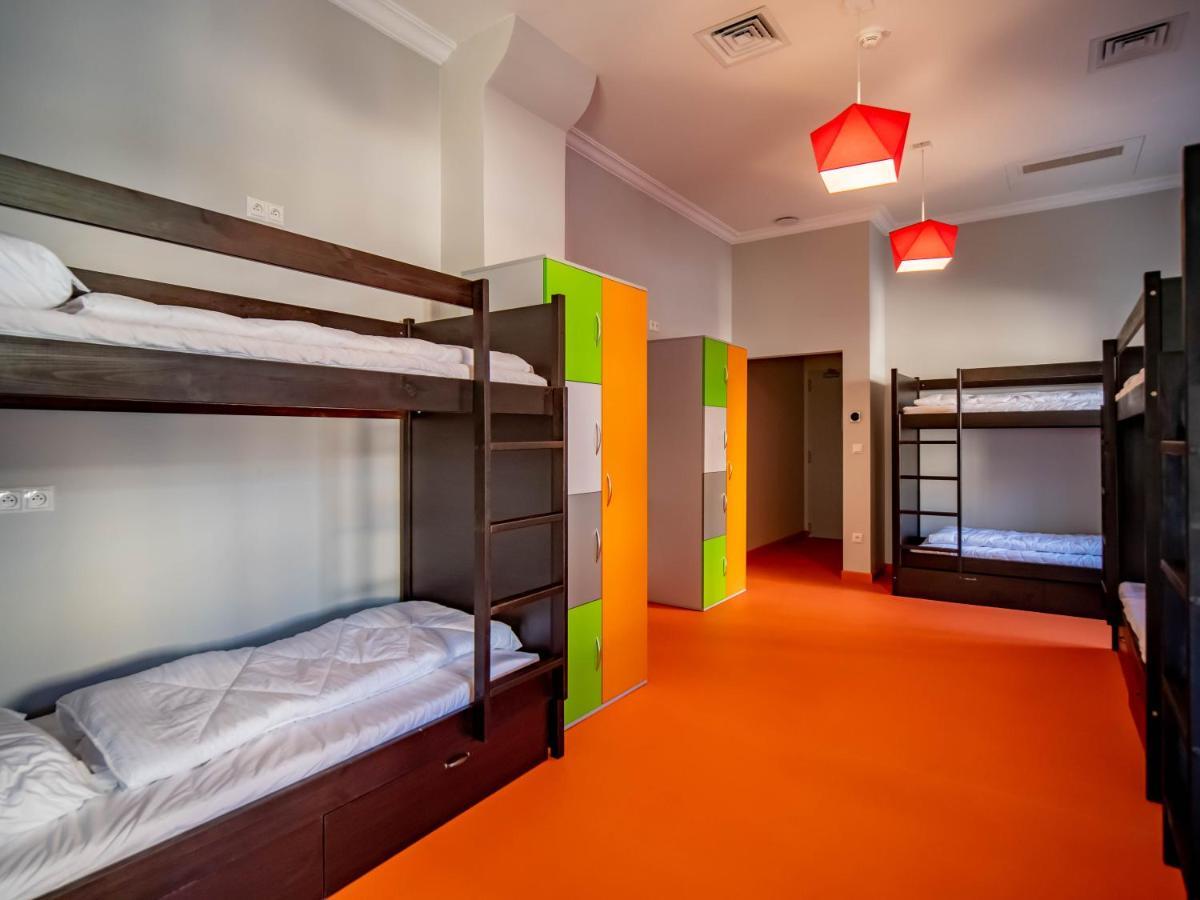 Banana'S Camp Hostel Κάννες Εξωτερικό φωτογραφία