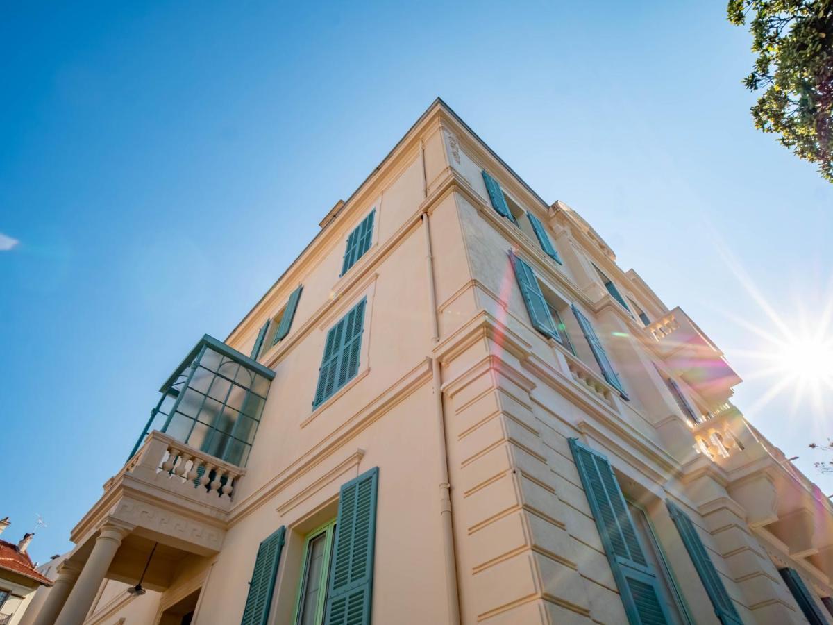 Banana'S Camp Hostel Κάννες Εξωτερικό φωτογραφία