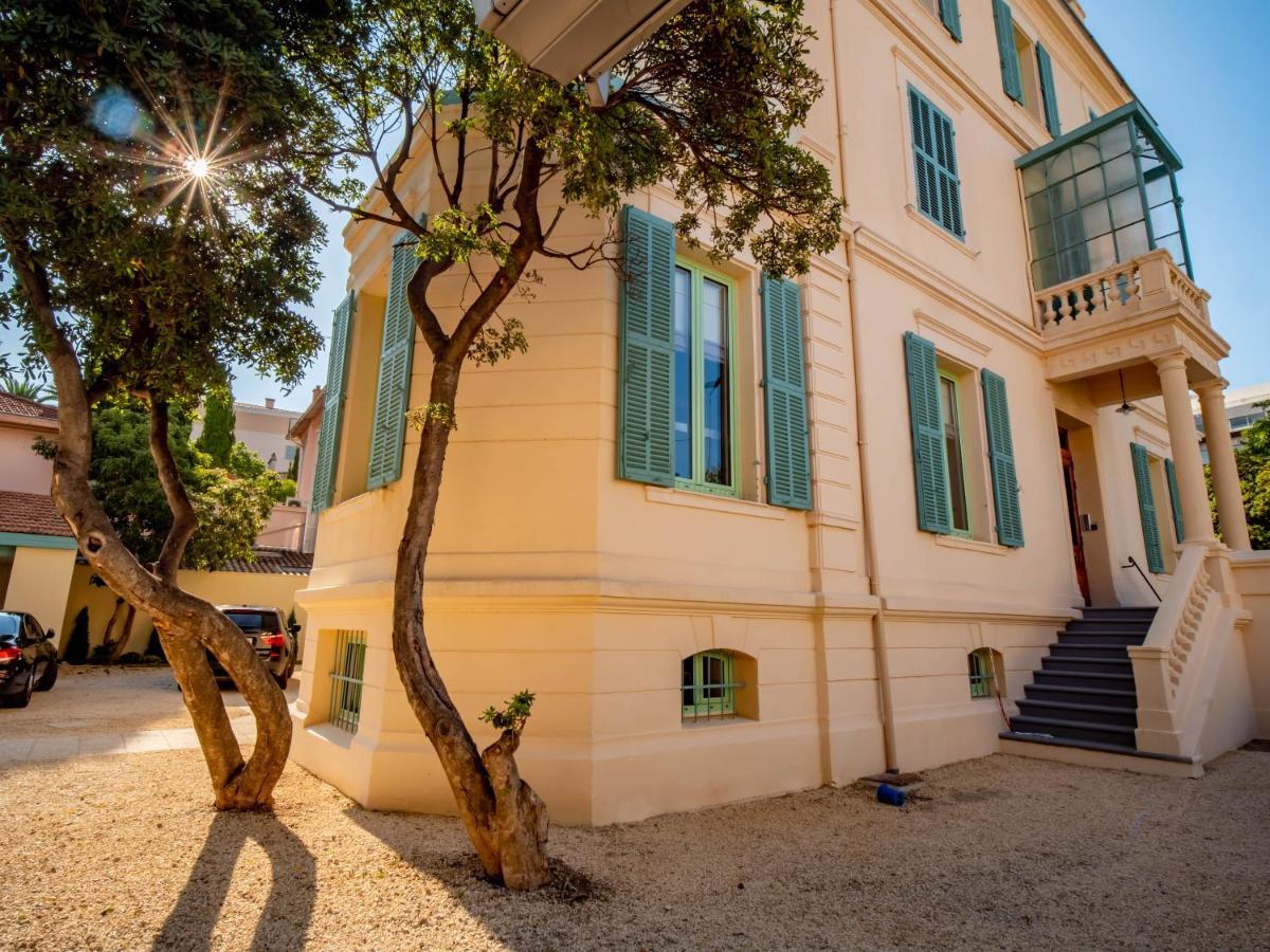 Banana'S Camp Hostel Κάννες Εξωτερικό φωτογραφία