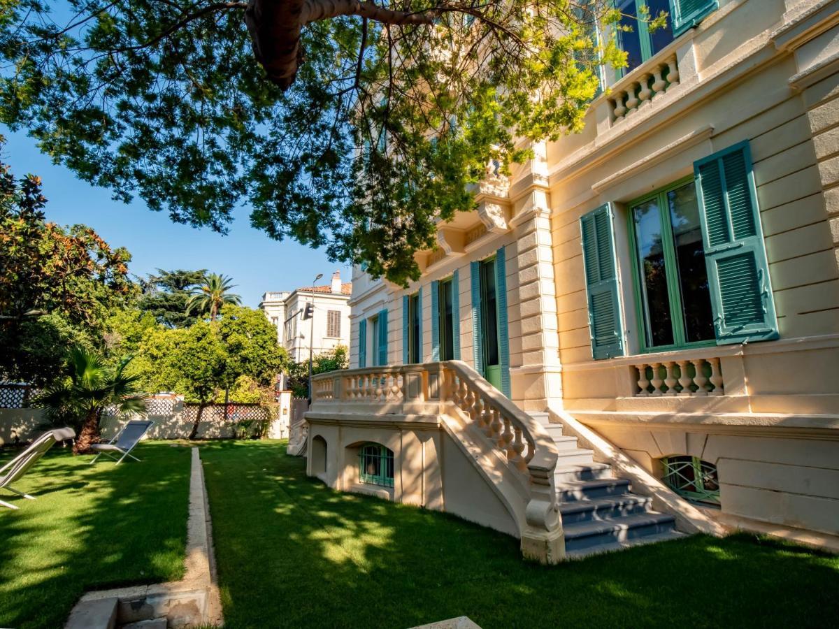 Banana'S Camp Hostel Κάννες Εξωτερικό φωτογραφία