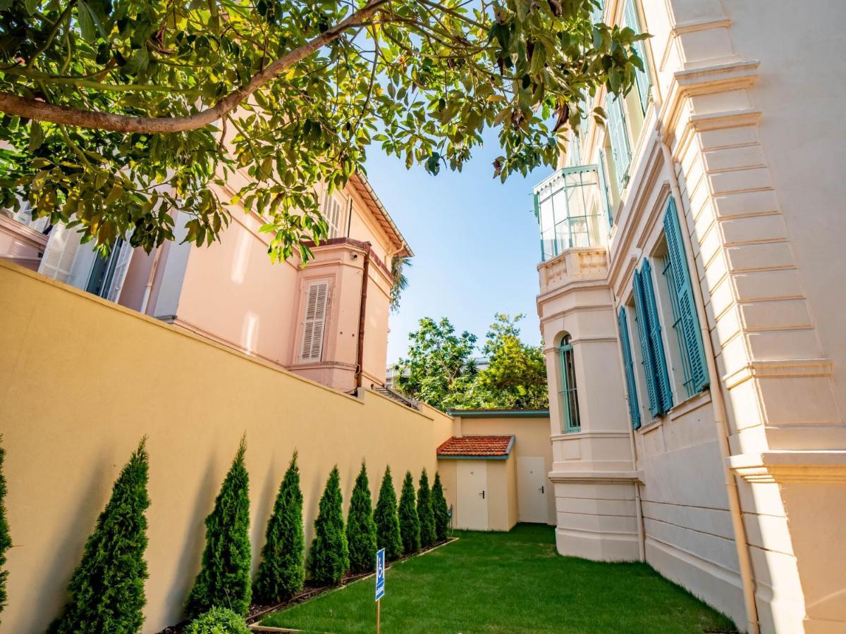 Banana'S Camp Hostel Κάννες Εξωτερικό φωτογραφία