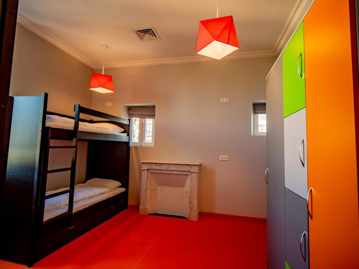 Banana'S Camp Hostel Κάννες Εξωτερικό φωτογραφία